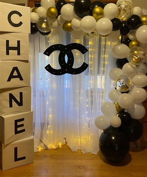 chanel palloncini